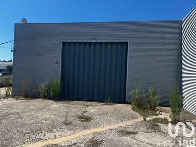 Shop/Premises commercial at Avanca