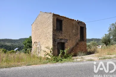 Hangar à Lamas