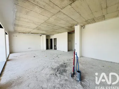 Apartamento T3 em Parceiros e Azoia
