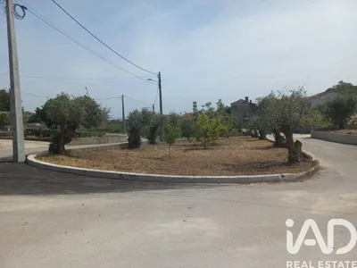 Fotografia 3 de Terreno urbano de 834 m² em Arrabal