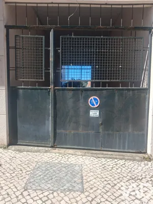 Loja / Estabelecimento Comercial  em Alcobaça e Vestiaria