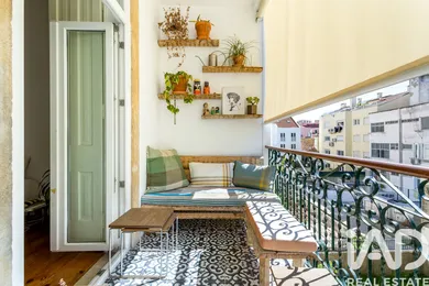 Apartamento T2 em Campo de Ourique