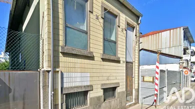 Prédio T4 em Lordelo Do Ouro E Massarelos