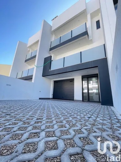 Maison  à Corroios