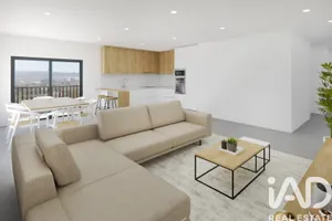 Apartamento T3 em Mexilhoeira Grande