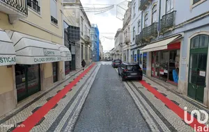 Loja / Estabelecimento Comercial  em Santarém (Marvila), Santa Iria Da Ribeira De Santarém, Santarém (São Salvador) E Santarém (São Nicolau)