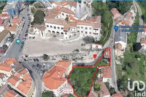 Mansion  at Sintra (Santa Maria e São Miguel, São Martinho e São Pedro de Penaferrim)