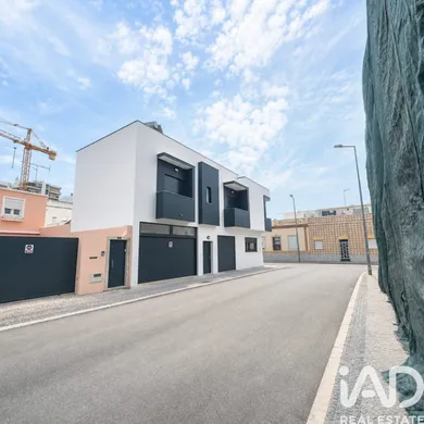 Casa/Moradia  em Faro (Sé e São Pedro)