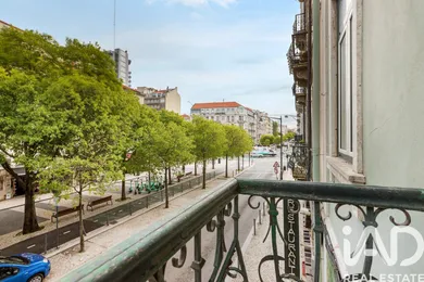 Apartment T4 in Avenidas Novas