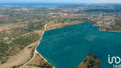 Land  at Mexilhoeira Grande