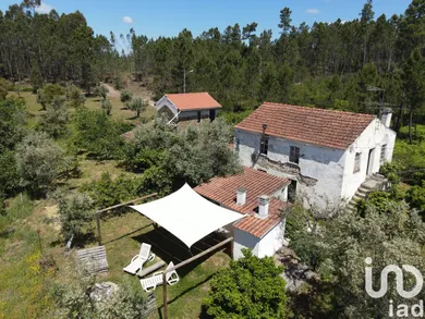 Maison traditionnelle  à Cumeada e Marmeleiro