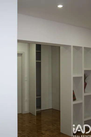 Apartamento T3 em Vila Nova de Famalicão e Calendário