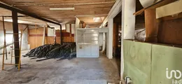 Boutique/Local commercial à Minde