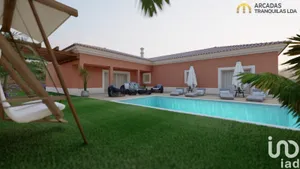 House at Alcantarilha e Pêra