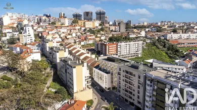 Apartamento T1 em Campolide