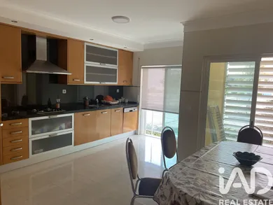 Apartamento T3 em A dos Cunhados e Maceira
