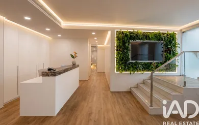 Loja / Estabelecimento Comercial em Areeiro