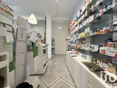 Boutique/Local commercial  à Mira