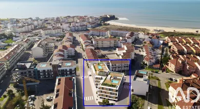 Apartamento T3 em Atouguia da Baleia