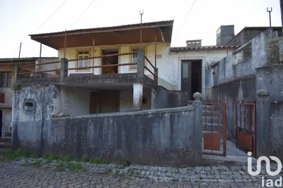 Fotografia 7 de Casa/Moradia 3 quartos de 252 m² em Cumeeira