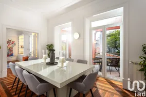 Apartamento T5+ em Estrela