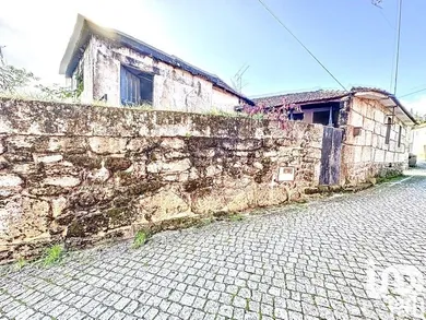 Casa/Moradia em Oura