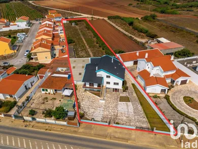 Casa/Moradia em Atouguia da Baleia