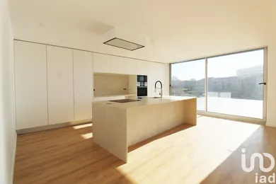 Apartamento T4 em Espinho