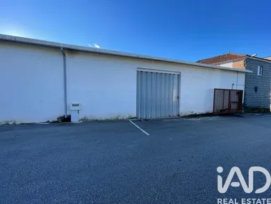 Loja / Estabelecimento Comercial  em Manhente
