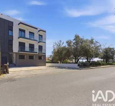 Apartamento T3 em Santa Iria de Azoia, São João da Talha e Bobadela