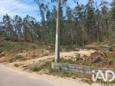 Fotografia 3 de Terreno urbano de 2635 m² em Arrabal