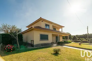 Casa em Campos e Vila Meã