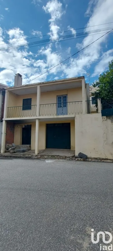 House at Lagoaça e Fornos