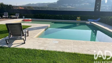 House in Lemenhe, Mouquim e Jesufrei