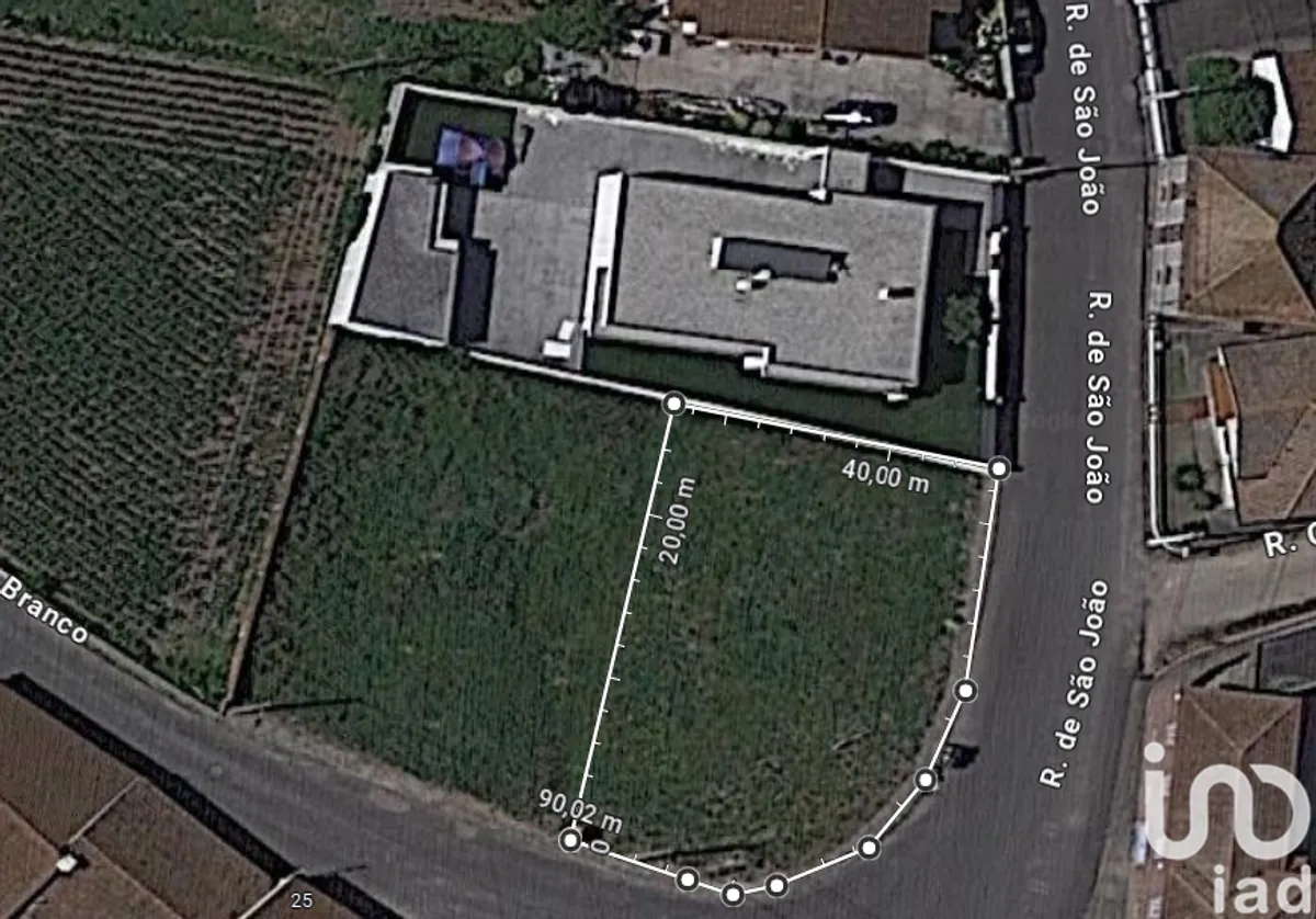 Terreno de 500 m² em Válega