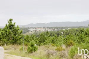 Land at Sesimbra (Castelo)