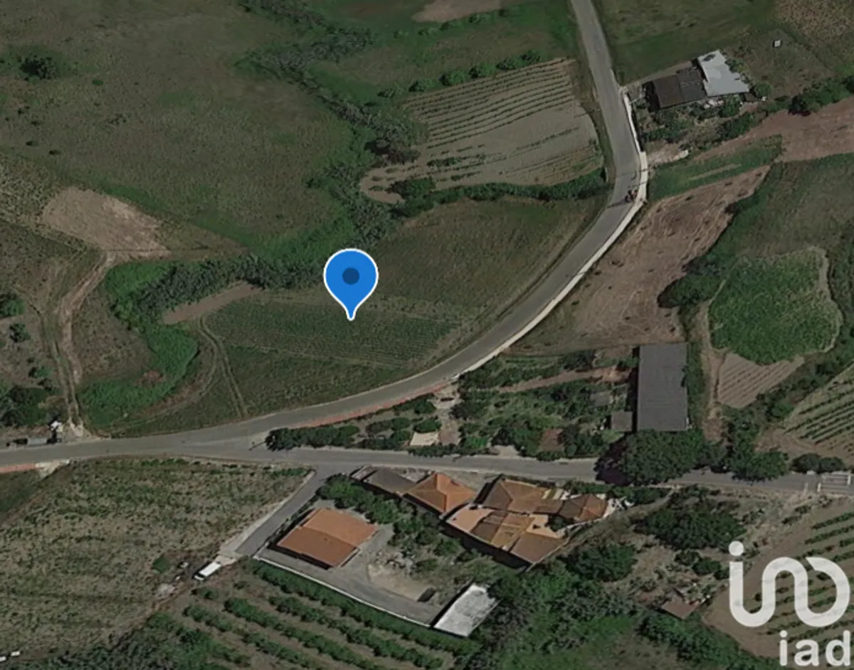 Terreno de 6120 m² em Vilar