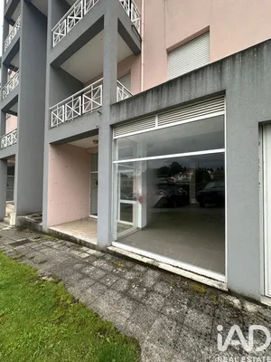 Shop/Premises commercial in Lamego (Almacave e Sé)