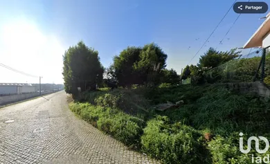 Land at Pedroso e Seixezelo