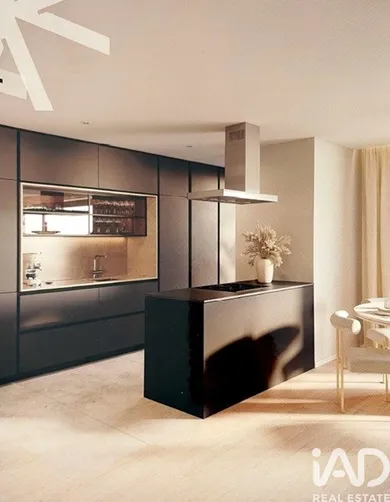 Apartamento T3 em Faro (Sé e São Pedro)