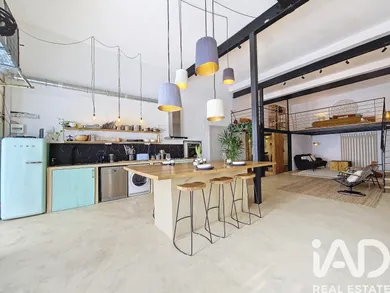 Shop/Premises commercial in São Vicente