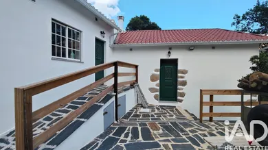 Casa/Moradia  em Castanheira de Pêra e Coentral