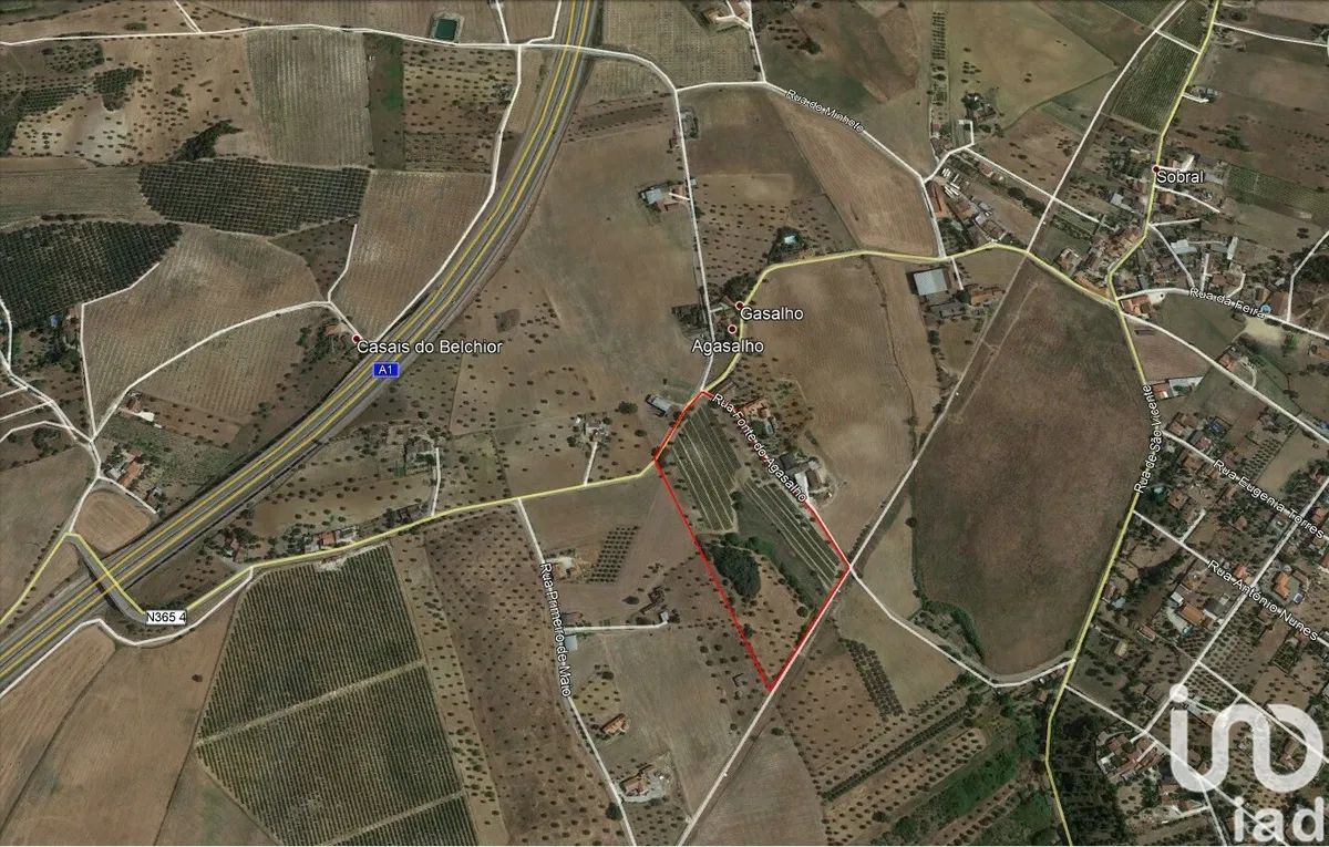 Terreno urbano de 32 770 m² em São Vicente do Paul e Vale de Figueira