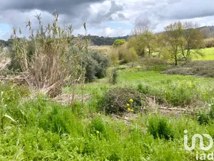 Terreno em Outeiro da Cortiçada e Arruda dos Pisões