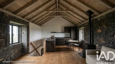Traditional house  in Ribeiras