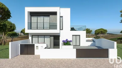 Casa em Atouguia da Baleia