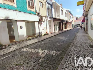 Loja / Estabelecimento Comercial  em Caldas da Rainha - Nossa Senhora do Pópulo, Coto e São Gregório