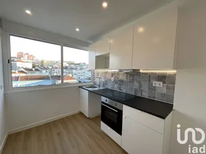 Apartamento T2 em Sacavém e Prior Velho