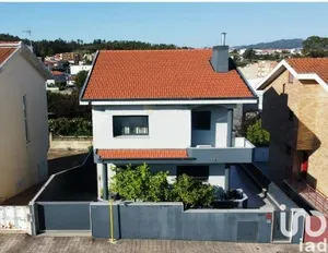 House  at Campo e Sobrado