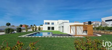 Casa/Moradia em Atouguia da Baleia